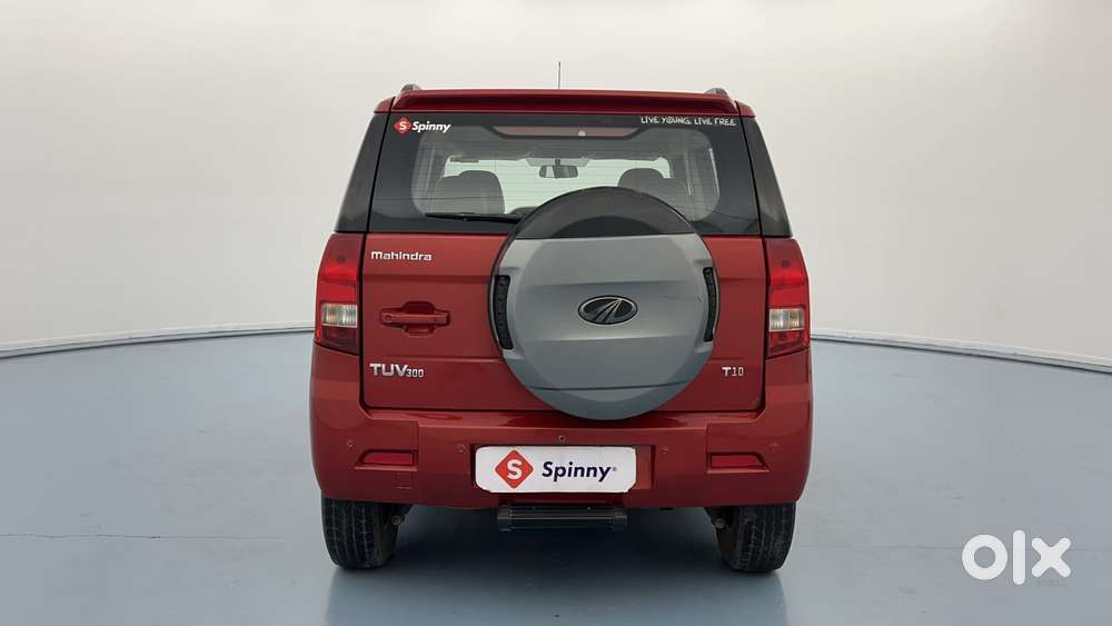 Mahindra Tuv 300 T10, 2018, Diesel