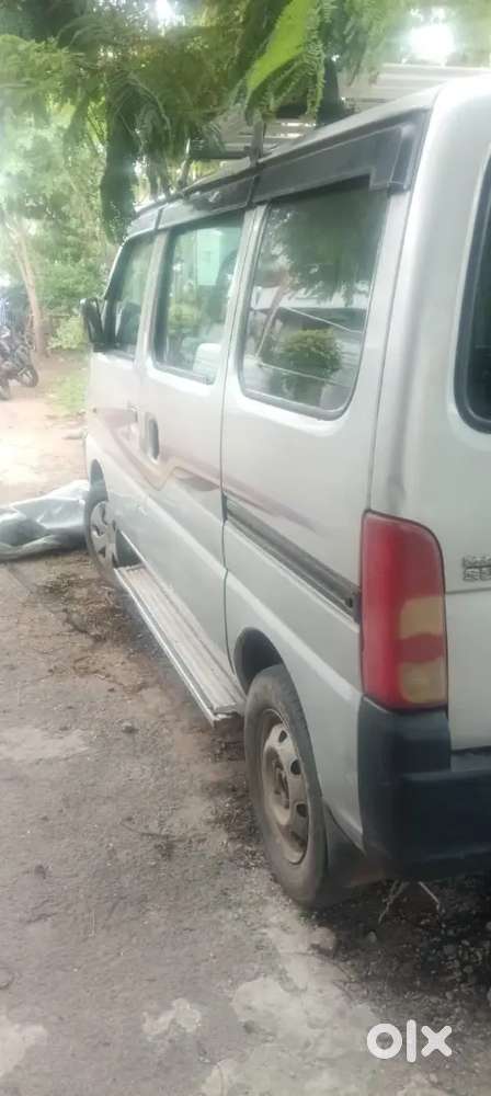 Maruti Suzuki Eeco 2011