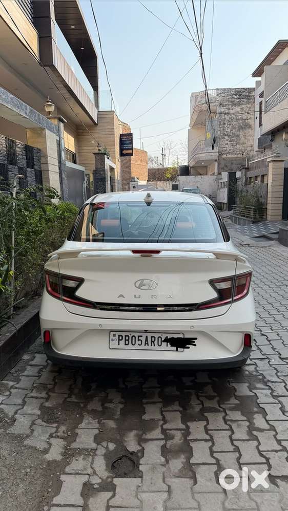Hyundai Aura 2023 Petrol 14000 Km Driven