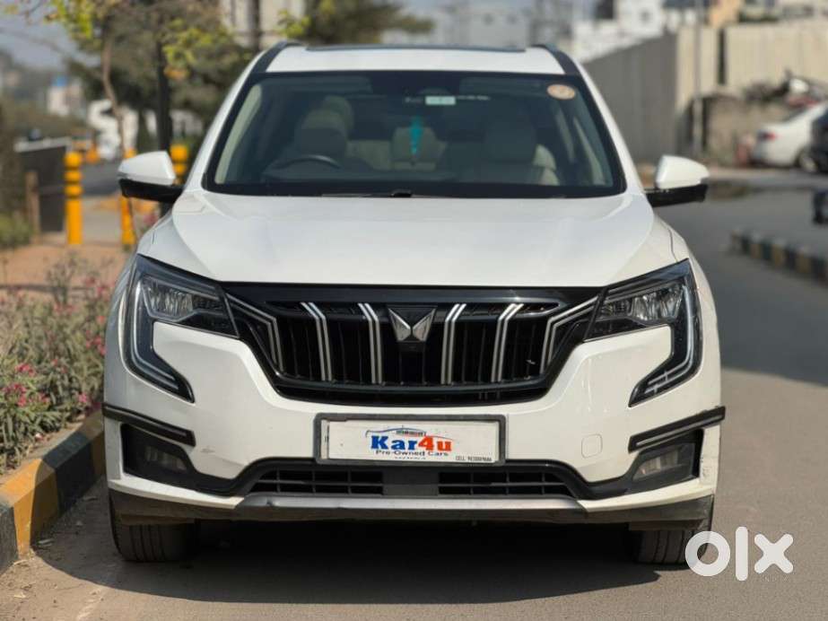 Mahindra Xuv700 2.2 Ax 7 Diesel At Luxury Pack Str Awd, 2022, Diesel