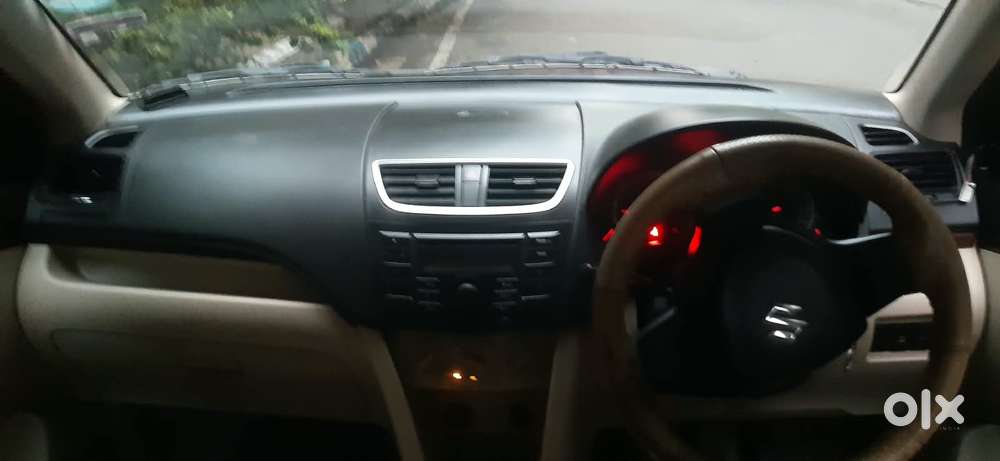 Maruti Suzuki Swift Dzire 1.2 Vxi Bsiv, 2014, Petrol