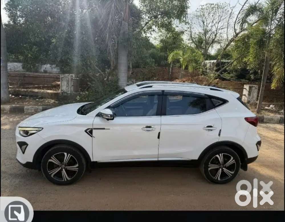 Mg Astor 2022 Petrol Well Maintained - Climate Control, Pamaromic Roof