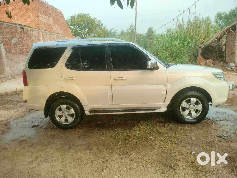 Tata Safari Storme 2013 Edition