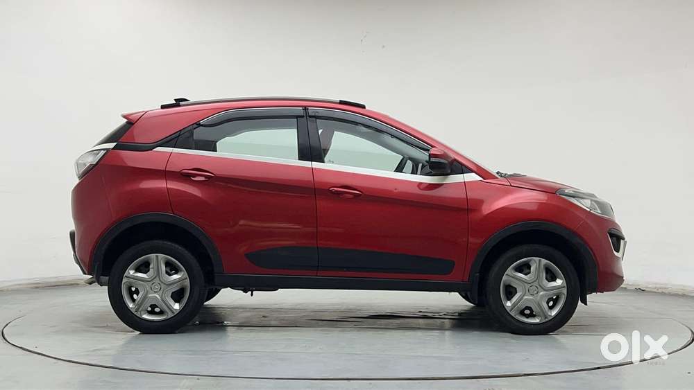 Tata Nexon 1.2 Revotron Xz, 2019, Petrol