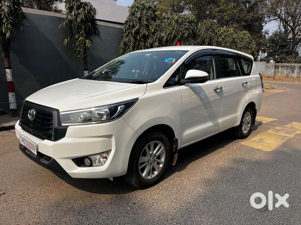 Toyota Innova Crysta [2020-ongoing] 2.4 Gx 8 Str, 2020, Diesel