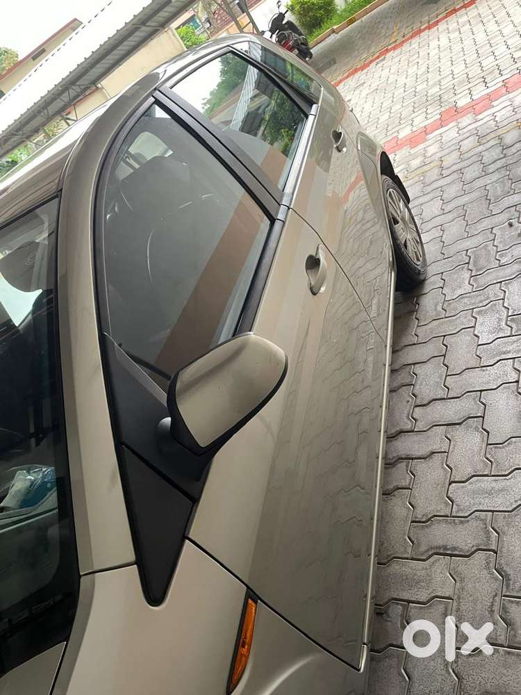 Ford Figo 2012