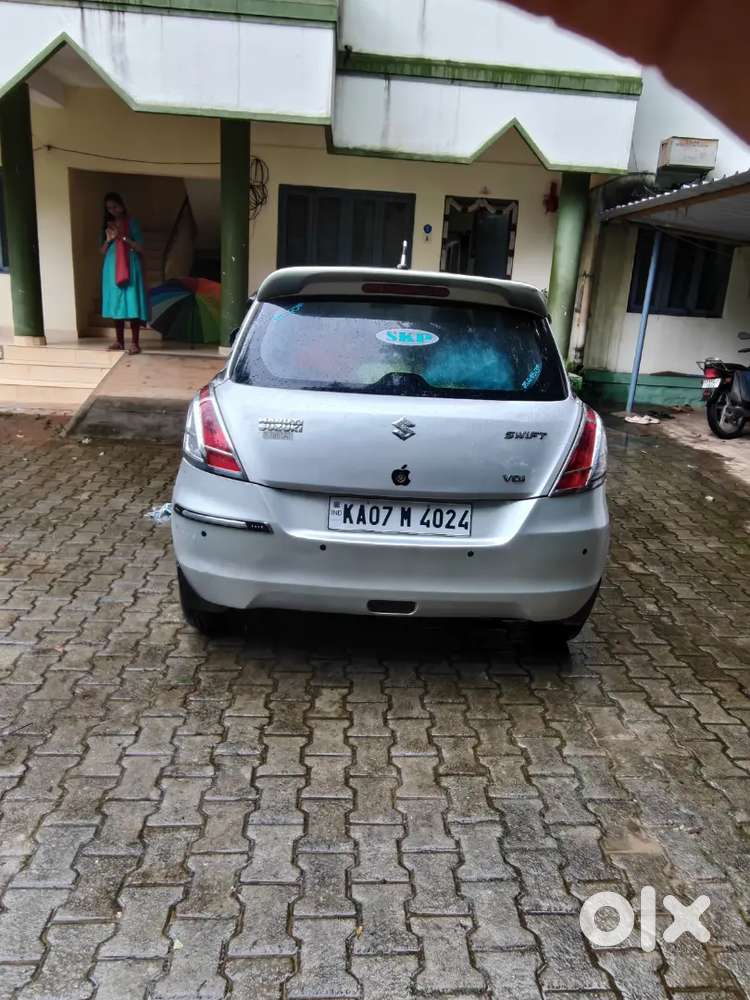 Maruti Suzuki Swift 2012