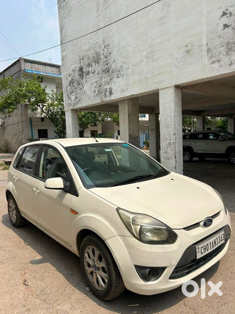 Ford Figo 2012 Petrol