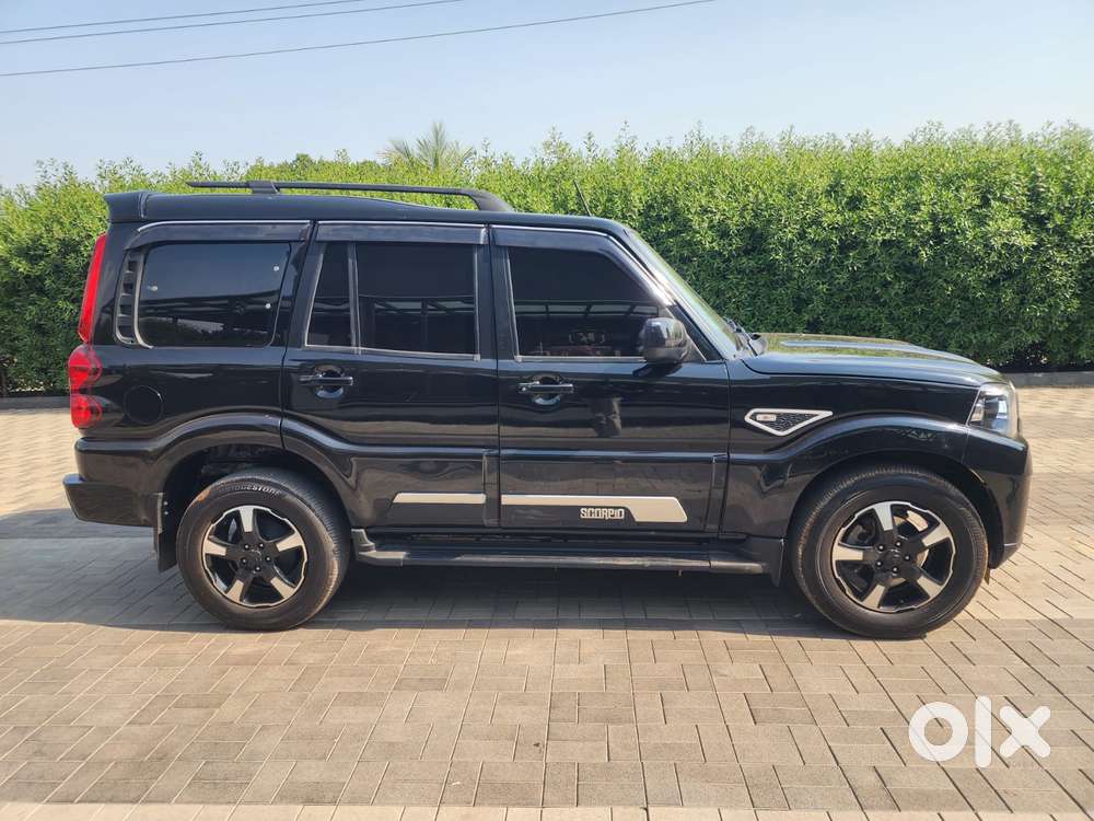 Mahindra Scorpio Classic 2.2 S 11 Mt 7 Str, 2024, Diesel