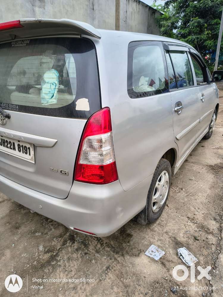 Toyota Innova 2012-2013 2.5 E Diesel Ms 7-seater, 2013, Diesel