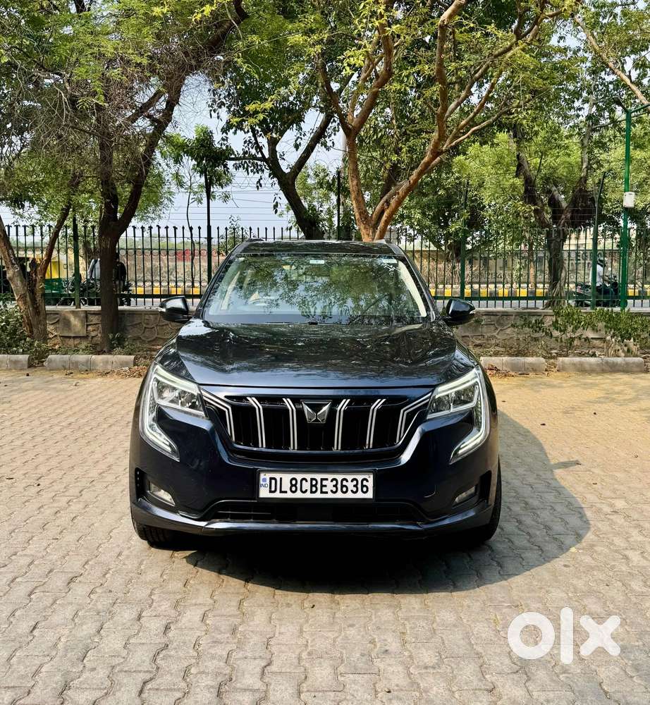 Mahindra Xuv700 Ax 3 Diesel Mt 7 Str (e), 2022, Diesel