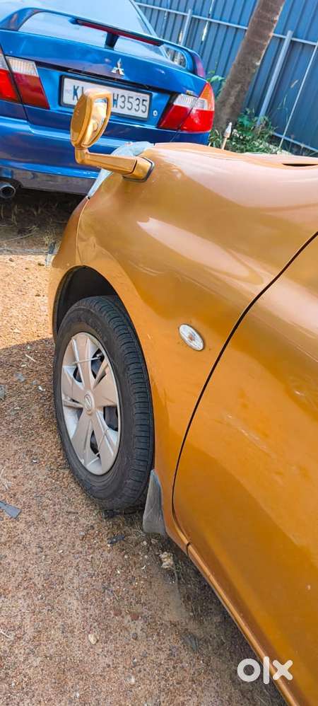 Nissan Micra Xl Cvt (petrol), 2017, Petrol