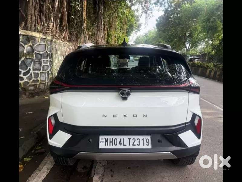 Tata Nexon Fearless 1.2 Revotron Petrol 6 Mt Dt, 2023, Petrol