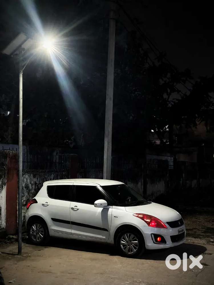 Swift Maruti Suzuki 2017 Manual Petrol