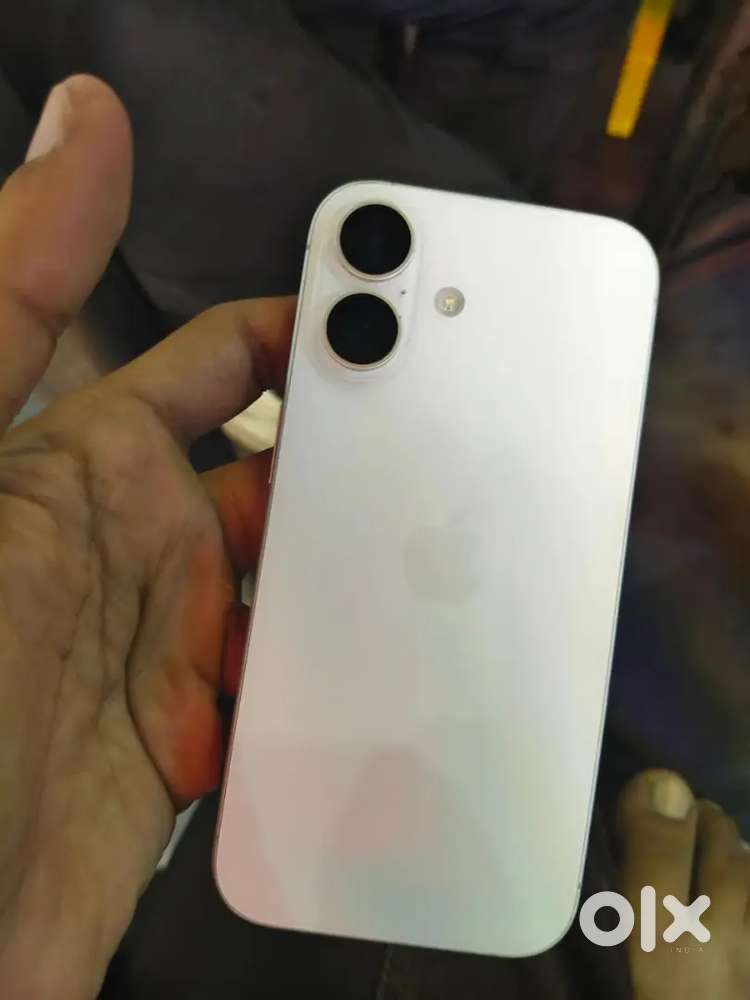 Iphone 16 128 white color
