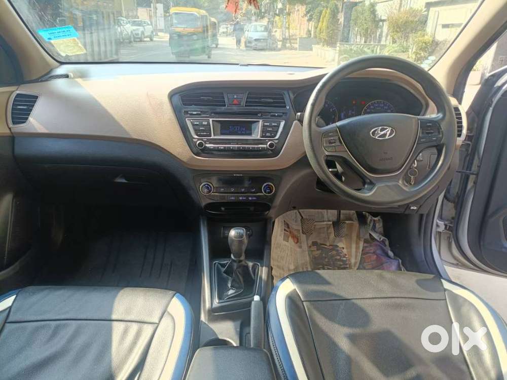 Hyundai I20 Sportz 1.2 Mt Dual Tone, 2015, Cng & Hybrids