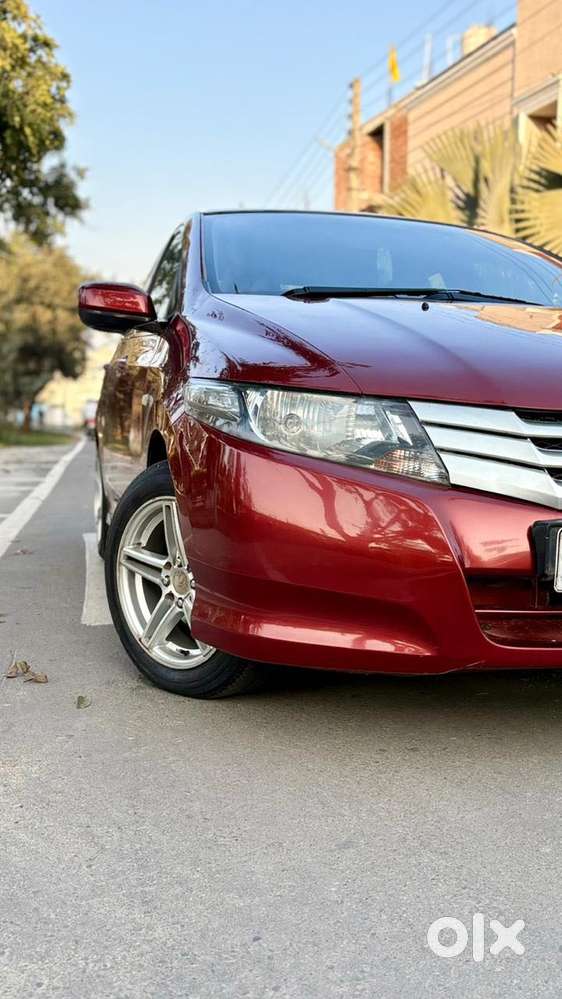 Honda City V Inspire, 2011, Petrol