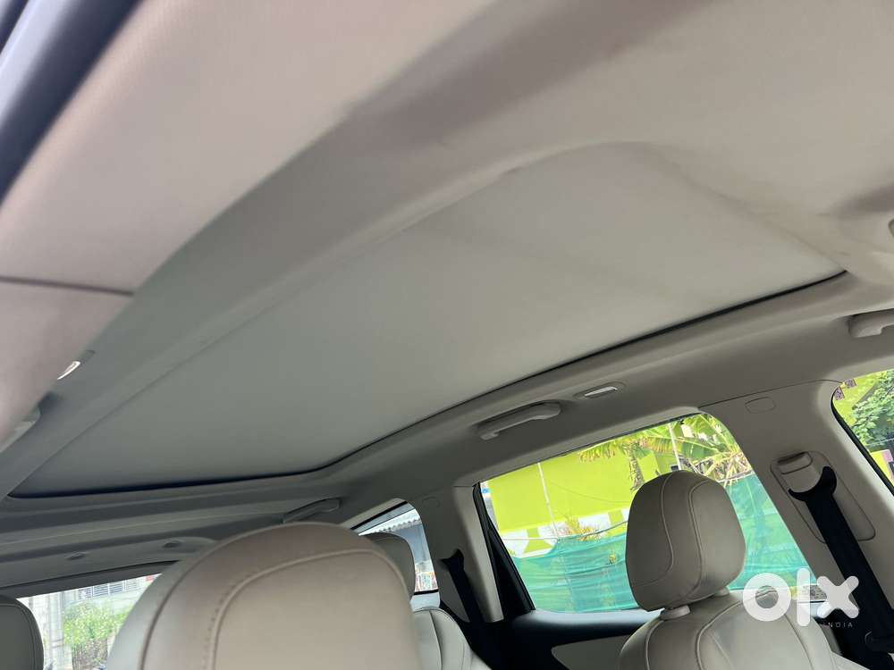 Mahindra Xuv700 2.2 Ax 7 Diesel At Str, 2022, Diesel