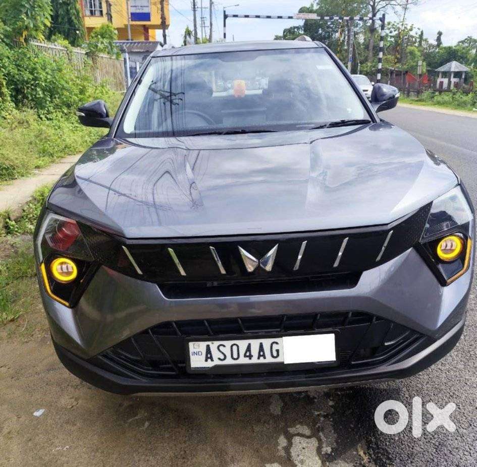 Mahindra Xuv 3xo Mx3, 2025, Petrol