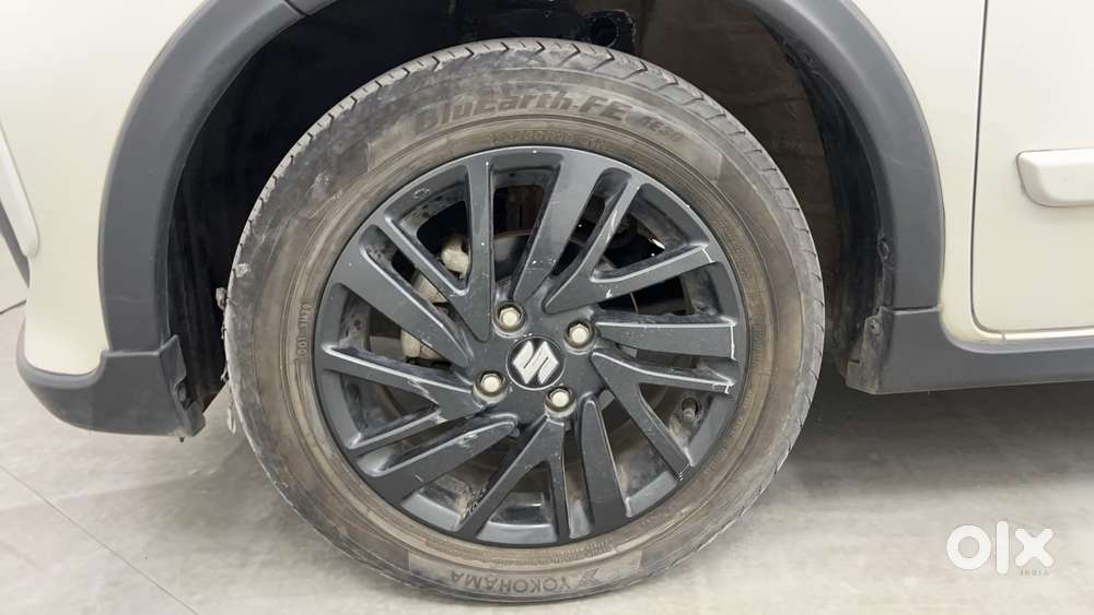 Maruti Suzuki Celerio 1.0 Zxi Plus Ags, 2022, Petrol