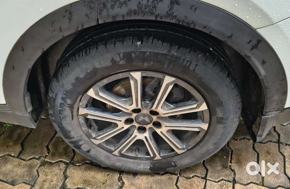 Mahindra Xuv700 Diesel 2023