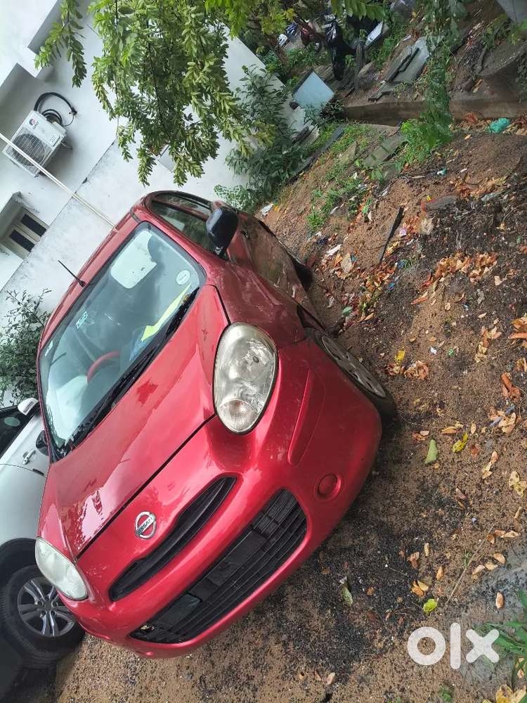 Nissan Micra Xe Plus 2011