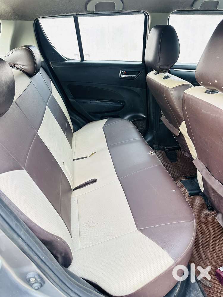 Maruti Suzuki Swift Vxi + Manual, 2012, Petrol