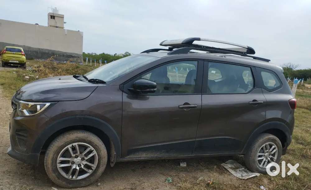 Renault Triber Rxt 2022  Petrol  30k Km  Single Owner
