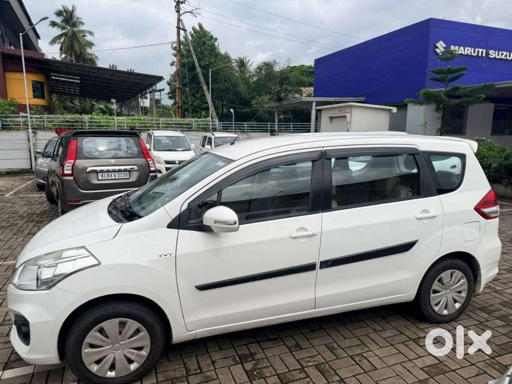 Maruti Suzuki Ertiga Vxi Abs Bs Iv, 2016, Petrol