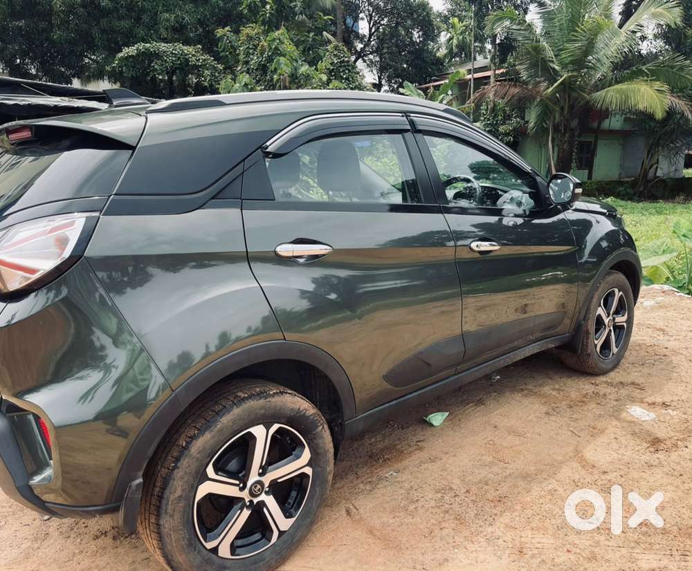 Tata Nexon Xza+ Sunroof (top Variant)-not In Hometown,selling Bcz This