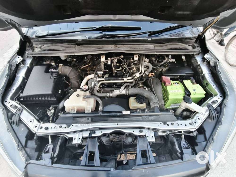 Toyota Innova Crysta 2.4 G Mt, 2018, Diesel