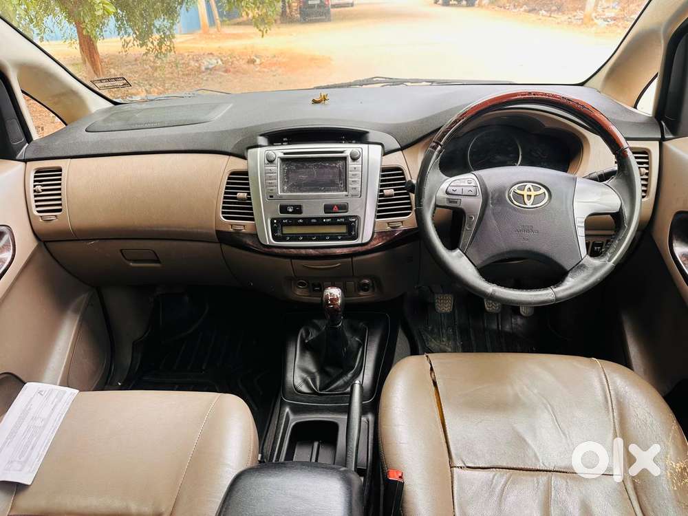 Toyota Innova, 2015, Diesel