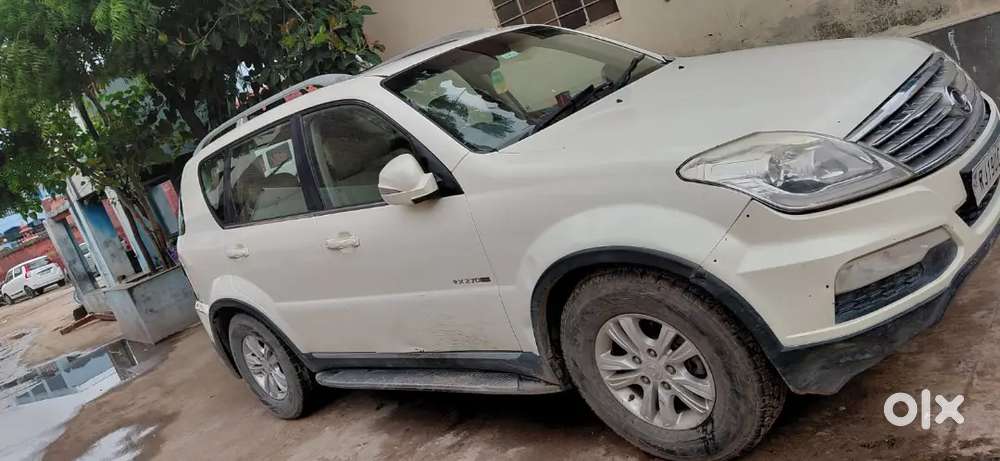 Mahindra Rexton 2013 Diesel Well Maintained