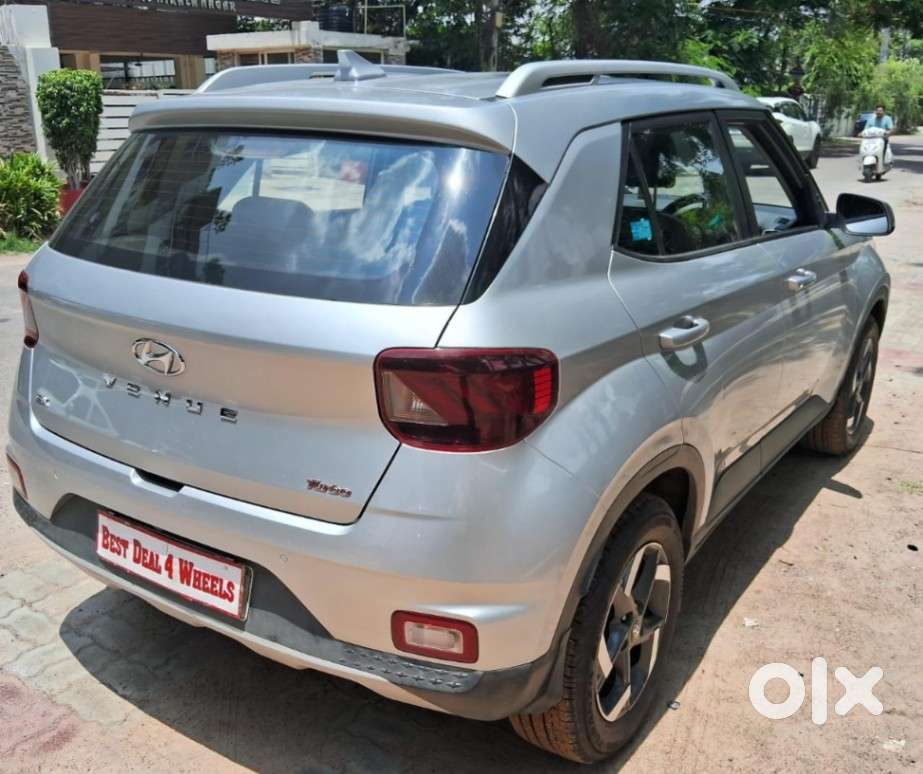 Hyundai Venue 1.0 Sx Turbo Imt Dual Tone Sport, 2019, Petrol