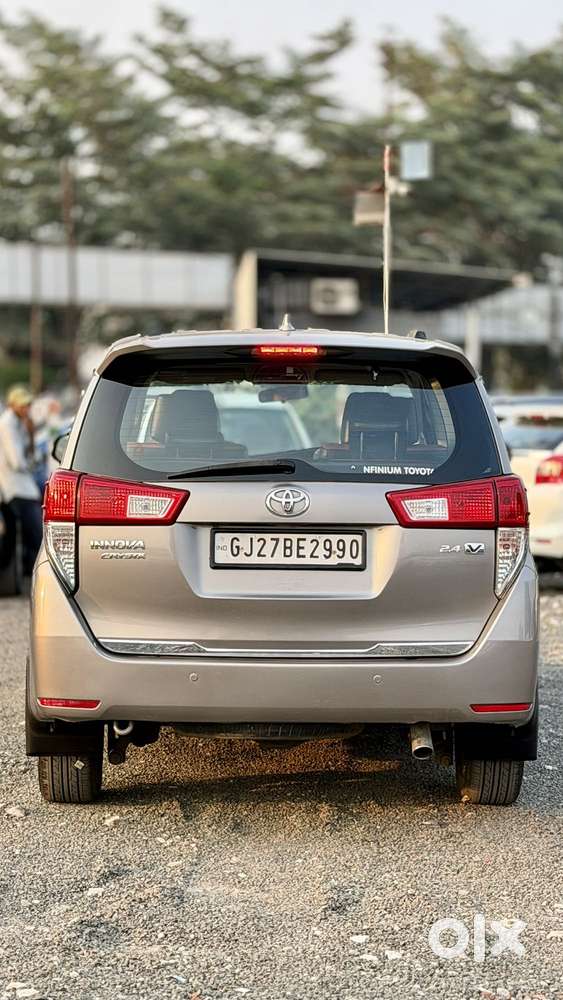 Toyota Innova Crysta 2.4 Vx Mt, 2016, Diesel