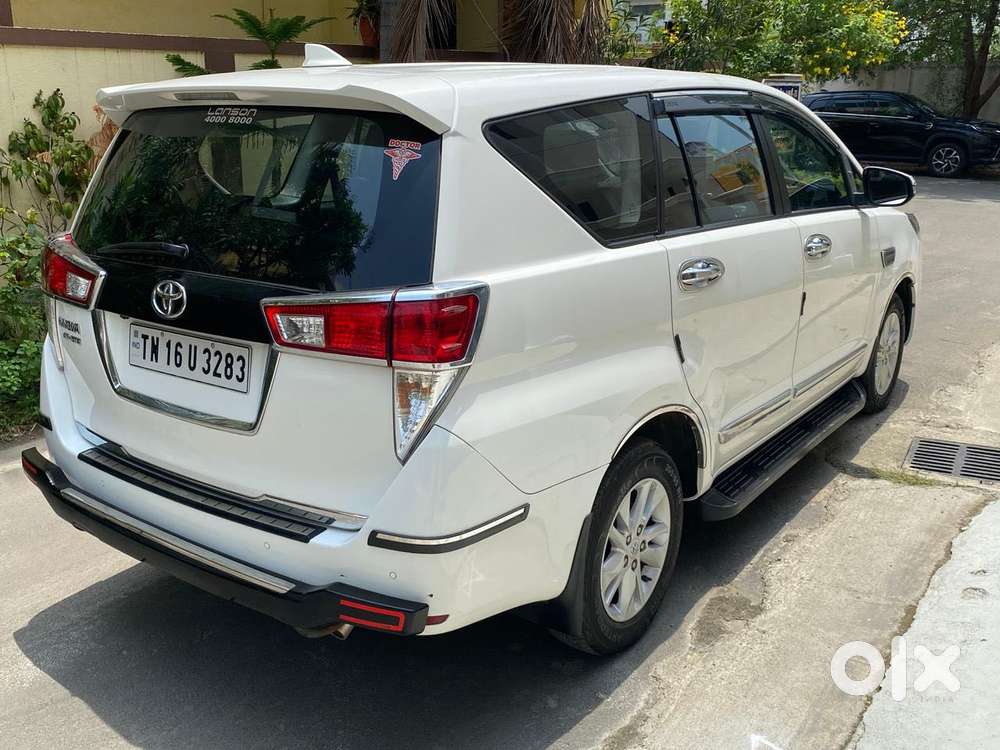 Toyota Innova Crysta [2020-ongoing] 2.4 Gx 7 Str, 2023, Diesel