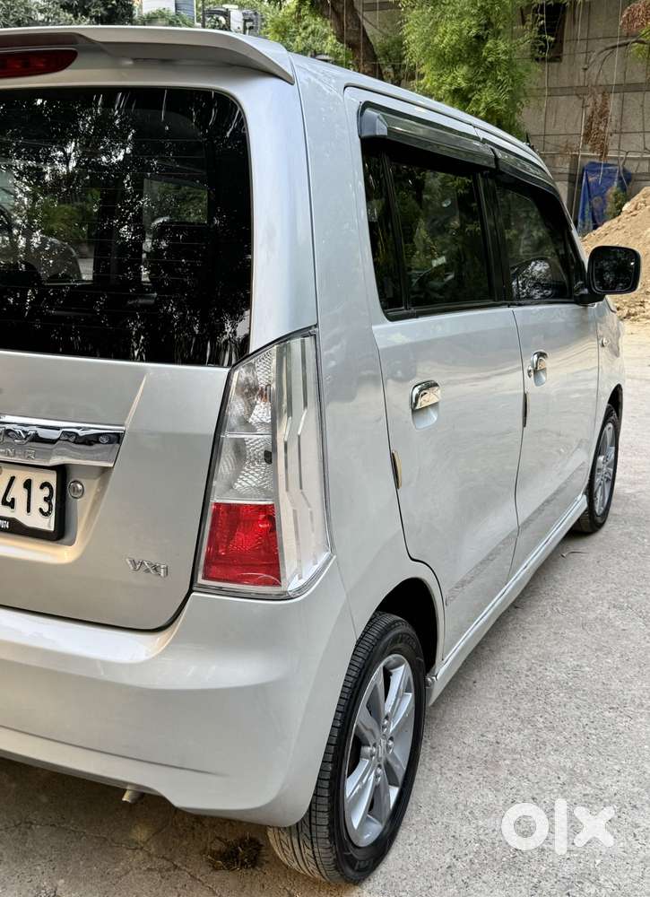 Maruti Suzuki Wagon R Stingray Vxi, 2013, Petrol
