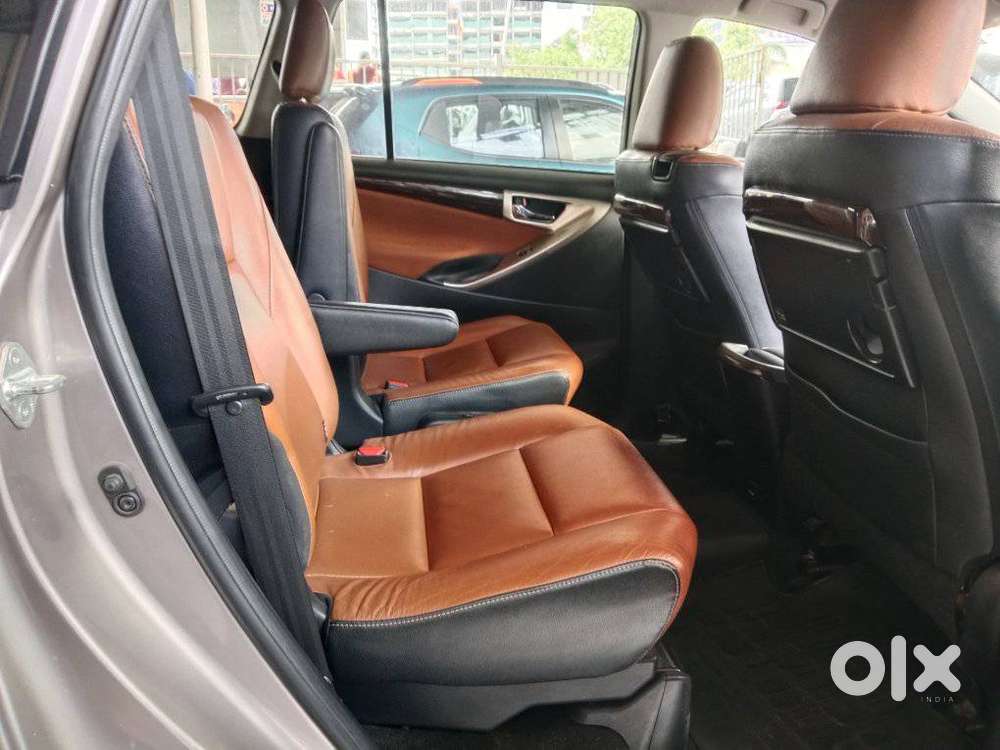 Toyota Innova Crysta, 2016, Diesel