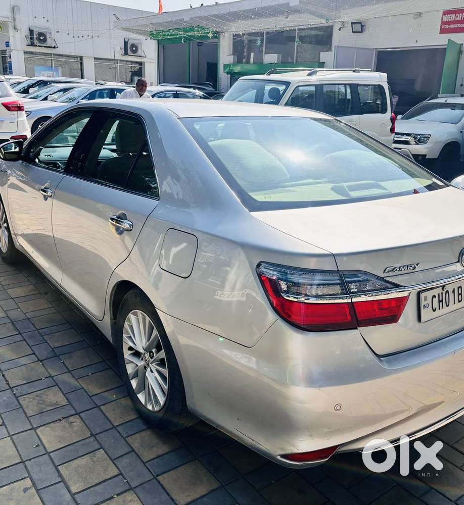 Toyota Camry Hybrid, 2016, Petrol