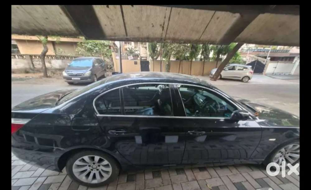 Bmw 5 Series 2010 Petrol 25000 Km Driven