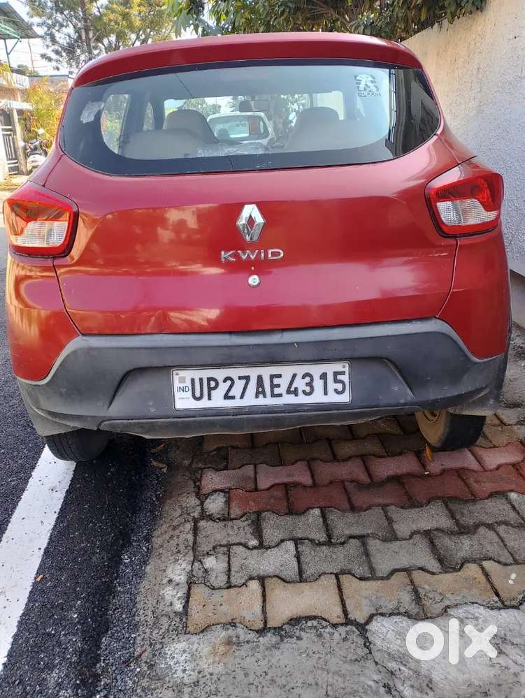 Up 27 No Car Hai Shajanpur