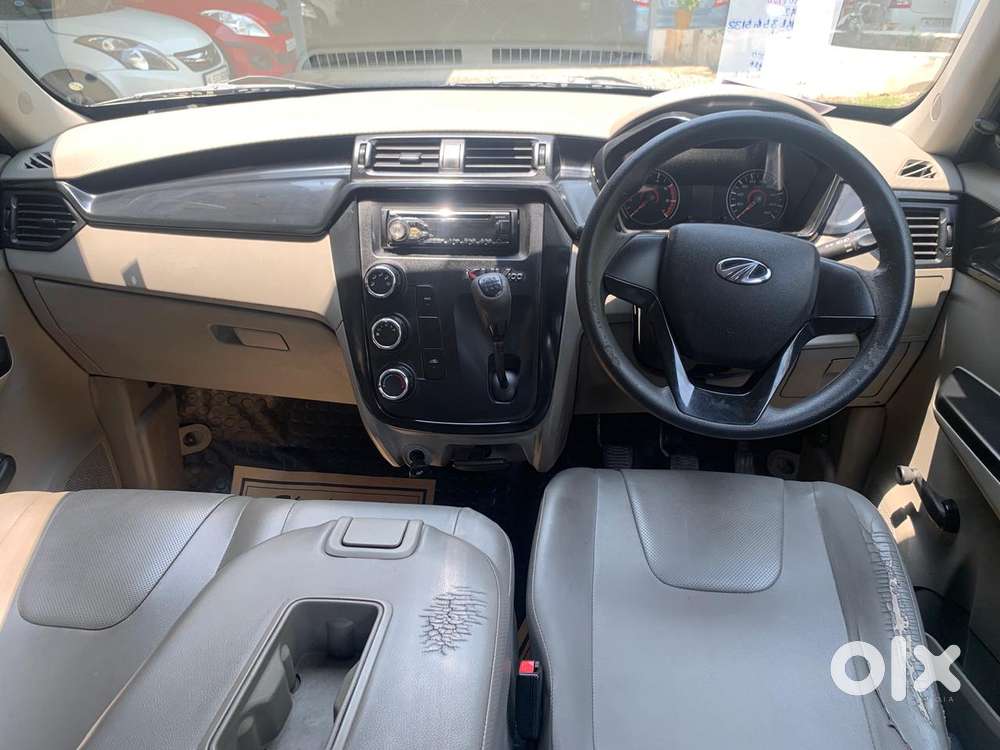 Mahindra Kuv 100 G80 K2, 2016, Petrol