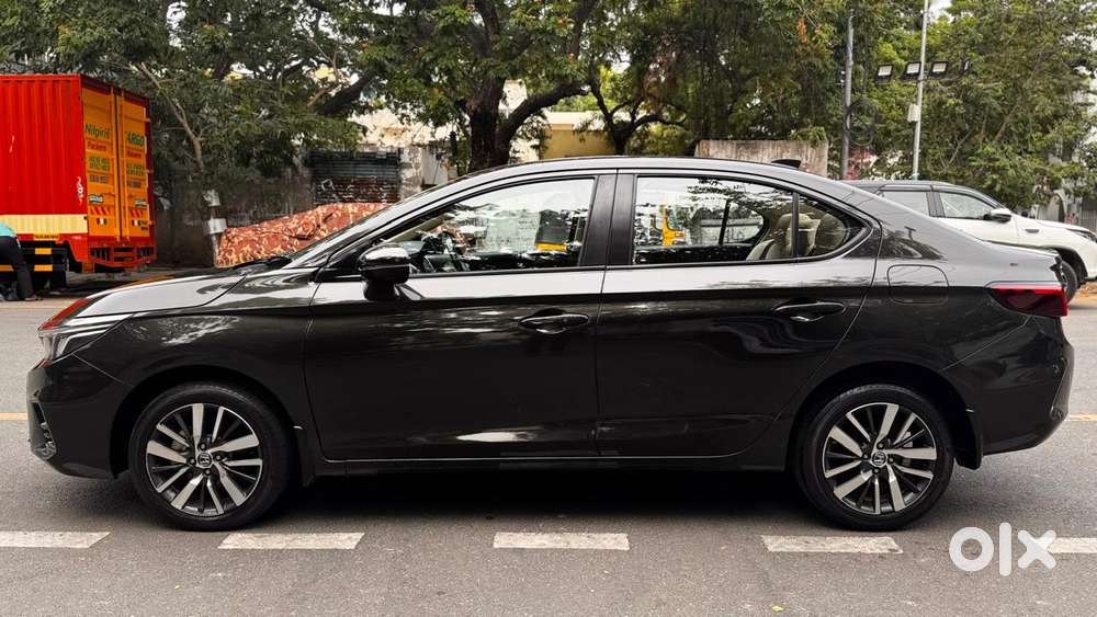 Honda City 1.5 V 5th Gen I-vtec Mt, 2021, Petrol