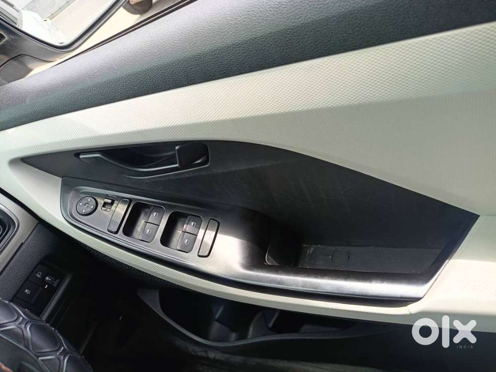 Hyundai Creta 1.5 Ex Petrol, 2023, Petrol