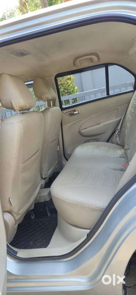 Maruti Suzuki Dzire 1.2 Vxi, 2014, Petrol