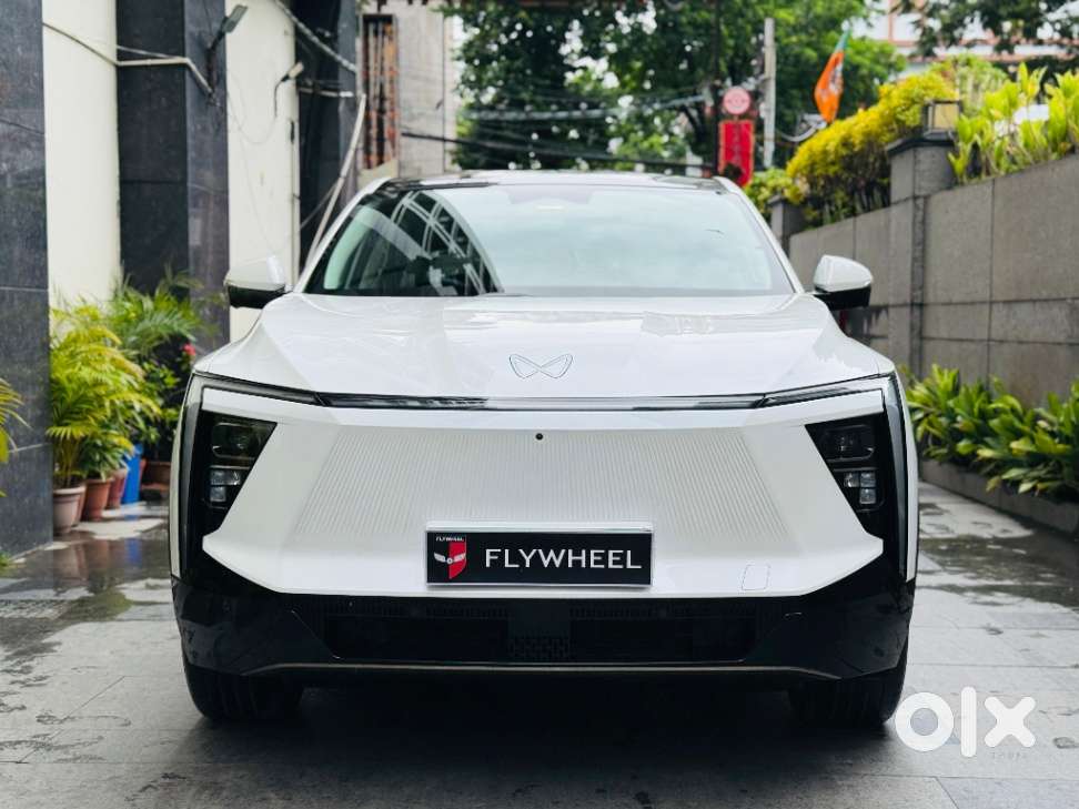 Mahindra Xev 9e Three B79 Kwh, 2025, Electric