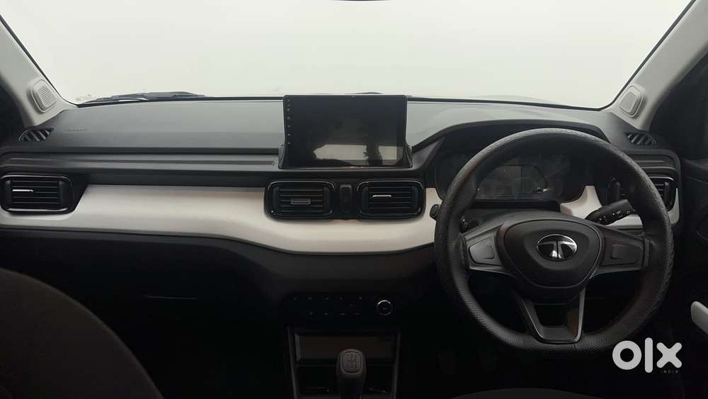 Tata Punch Pure, 2025, Petrol