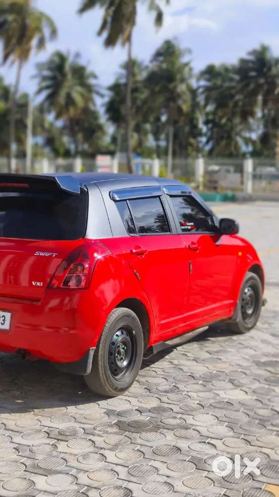 Maruti Suzuki Swift 2011