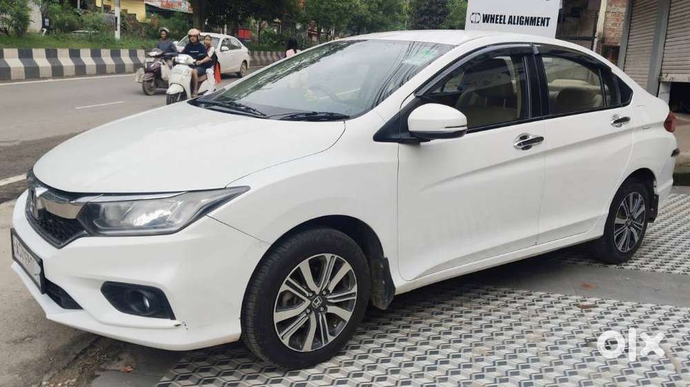 Honda City 1.5 V 5th Gen I-vtec Mt, 2019, Petrol