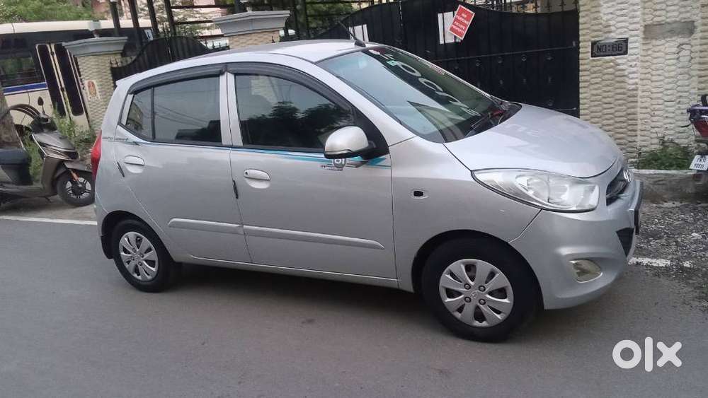 Hyundai I10 Asta At, 2011, Petrol